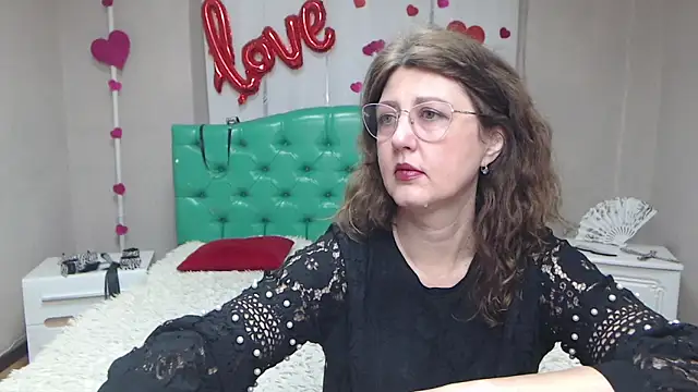 RoseHille online show from April 2026 05:21:02 AM