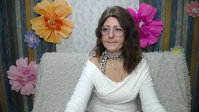 RoseHille online show from April 2026 05:19:02 AM