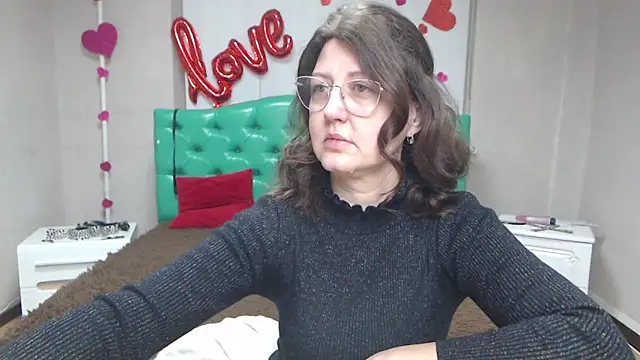 RoseHille online show from February 2026 06:14:01 AM