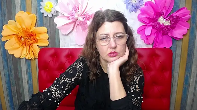 RoseHille online show from December 2025 03:00:02 PM