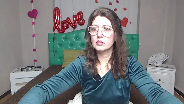 RoseHille online show from February 2026 06:05:02 PM