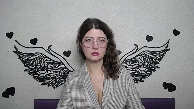 RoseHille online show from November 2025 06:12:02 AM