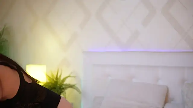 JadeHasy online show from December 2025 08:44:02 PM