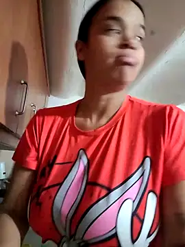 kyliecastell online show from November 2025 04:46:01 PM