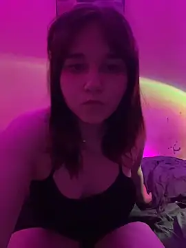 Snapshot of TheOnlyBliss chatting on November 2025 09:29:01 PM TheOnlyBliss online show from November 2025 09:29:01 PM