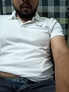 MrToxxic online show from November 2025 06:13:02 PM