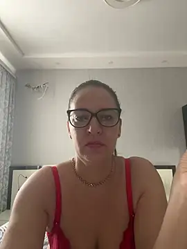 Milana8263 online show from April 2026 07:25:02 AM