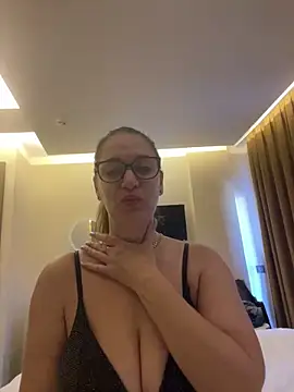 Milana8263 online show from December 2025 08:51:02 AM