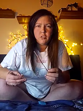 Persephone CH off online show from December 2025 08:53:02 PM