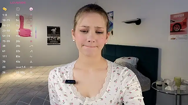 Snapshot of lolly_dollyyy chatting on December 2025 06:29:02 PM lolly dollyyy online show from December 2025 06:29:02 PM