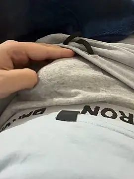 Alsa7erA online show from November 2025 01:27:02 PM