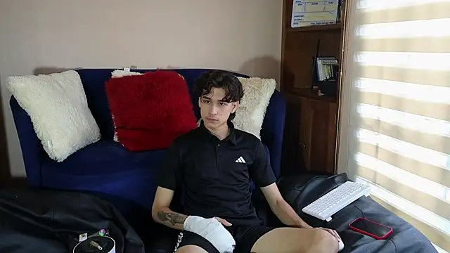 Snapshot of Derekswan chatting on January 2026 09:29:01 PM Derekswan online show from January 2026 09:29:01 PM