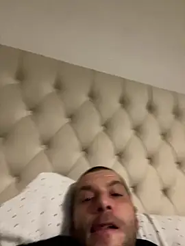 Kinkycouple142 online show from January 2026 07:20:02 PM