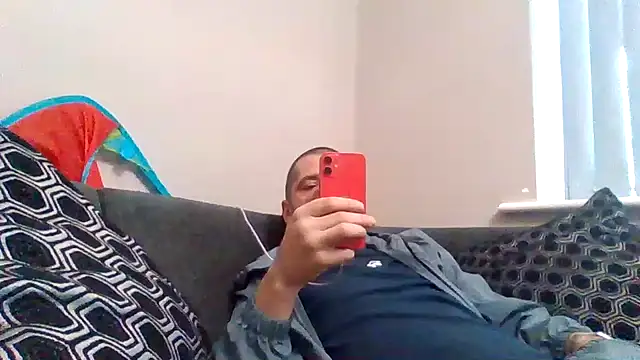 Kinkycouple142 online show from April 2026 05:37:01 PM