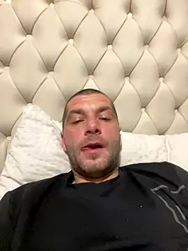 Kinkycouple142 online show from November 2025 06:12:01 PM