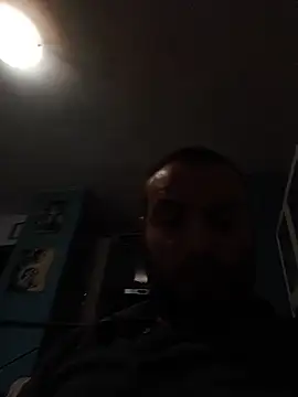 Alessiooo908 online show from May 2026 09:45:01 AM
