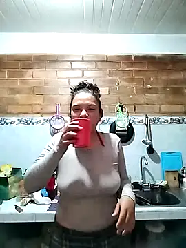 LeiaOrganal online show from November 2025 08:03:01 PM