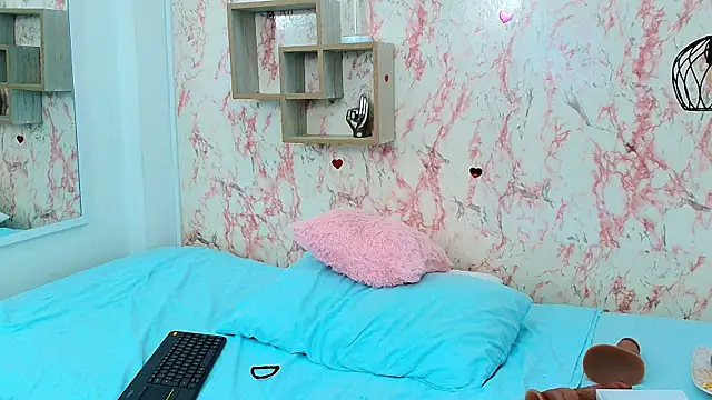 KATY LOWERY online show from February 2026 04:12:02 AM