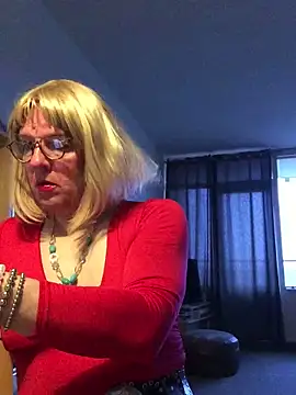 simone xdressing online show from April 2026 06:23:01 PM