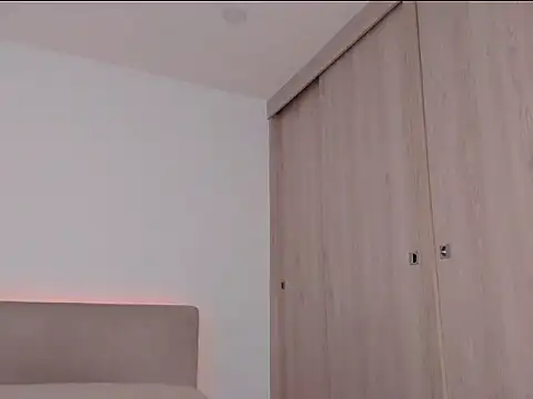 sofilopezcol online show from January 2026 12:15:02 AM