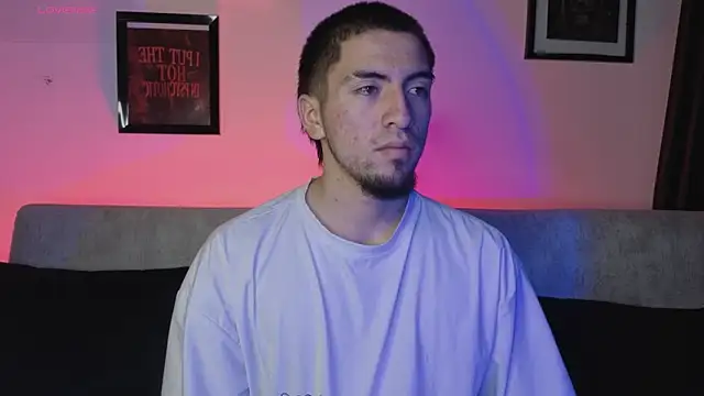 AresMassimoX online show from January 2026 03:18:01 PM