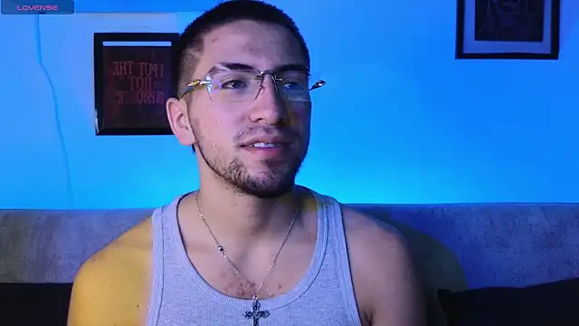 AresMassimoX online show from July 2026 01:26:02 PM