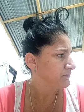 Snapshot of Sra_Angelina chatting on January 2026 06:17:02 AM Sra Angelina online show from January 2026 06:17:02 AM