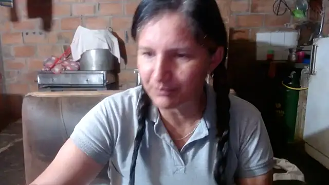 Sra Angelina online show from May 2026 07:57:02 AM