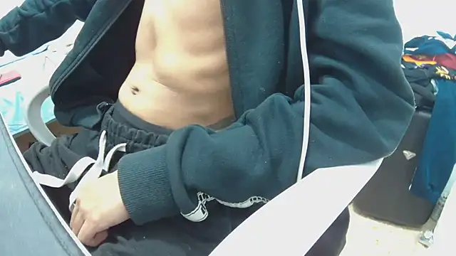 Calavera2001 online show from November 2025 02:28:02 AM