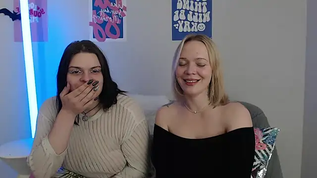 Dona Mafia online show from December 2025 02:30:02 PM