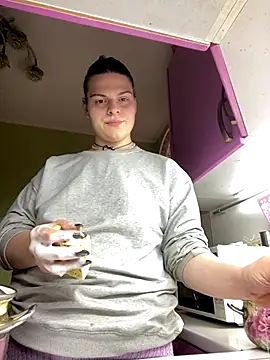 Dona Mafia online show from December 2025 08:20:02 AM