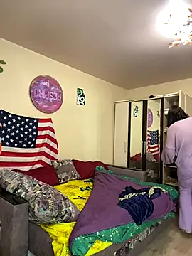 Dona Mafia online show from November 2025 01:00:02 PM