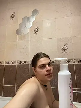 Dona Mafia online show from December 2025 11:45:02 AM