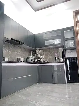   Anna    online show from November 2025 01:39:01 AM