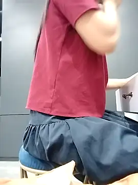   Anna    online show from January 2026 02:48:01 AM