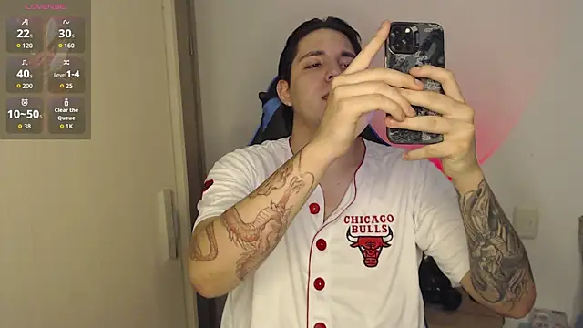 Snapshot of ValenClerk chatting on November 2025 03:50:02 AM ValenClerk online show from November 2025 03:50:02 AM