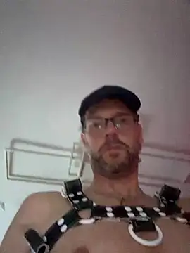 KentishLondoner online show from March 2026 03:19:01 AM