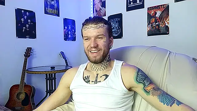 Huntall77 online show from December 2025 08:17:02 AM