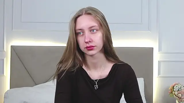 Snapshot of RachaelCute chatting on February 2026 09:07:02 AM RachaelCute online show from February 2026 09:07:02 AM