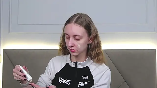 RachaelCute online show from December 2025 04:28:01 AM