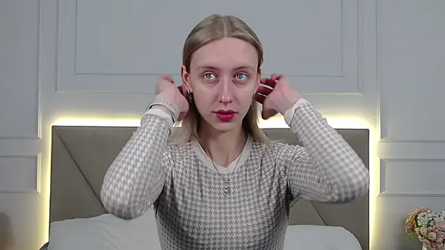 Snapshot of RachaelCute chatting on February 2026 12:35:01 PM RachaelCute online show from February 2026 12:35:01 PM