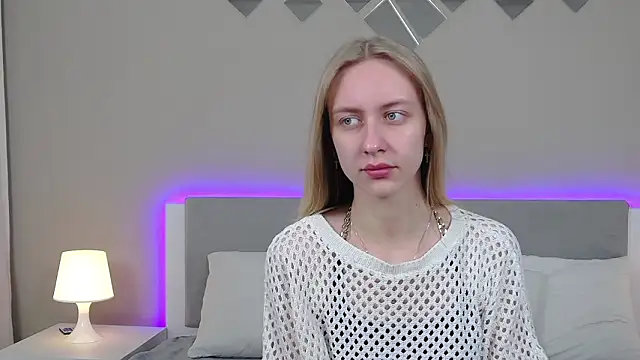 Snapshot of RachaelCute chatting on February 2026 07:19:02 AM RachaelCute online show from February 2026 07:19:02 AM