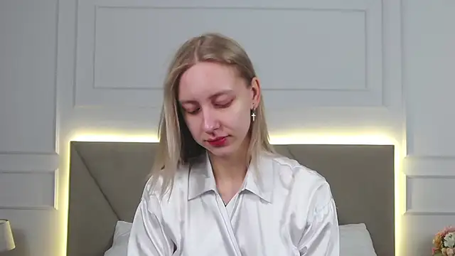 Snapshot of RachaelCute chatting on February 2026 10:21:02 AM RachaelCute online show from February 2026 10:21:02 AM