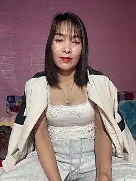 Snapshot of Soursop-op chatting on February 2026 07:27:01 PM Soursop-op online show from February 2026 07:27:01 PM