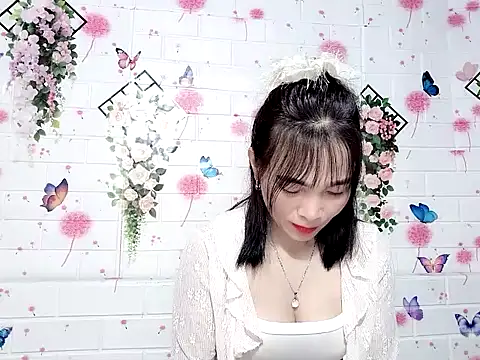 Soursop-op online show from March 2026 09:05:02 PM