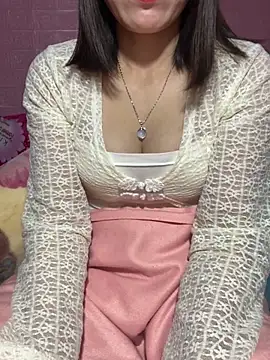 Snapshot of Soursop-op chatting on February 2026 01:55:02 PM Soursop-op online show from February 2026 01:55:02 PM