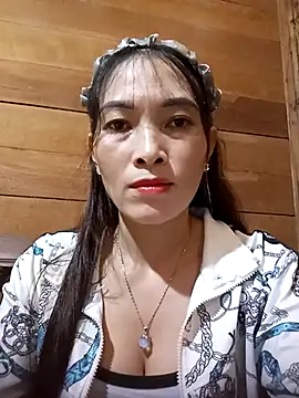 Soursop-op online show from November 2025 05:12:02 AM