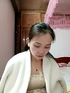 Feeling-hot online show from December 2025 11:07:01 PM