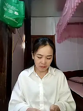 Feeling-hot online show from March 2026 03:20:02 AM