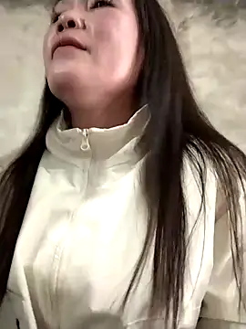 Feeling-hot online show from February 2026 05:16:02 AM